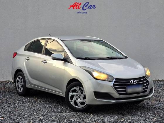 HYUNDAI HB20S 1.0 COMFORT PLUS 12V FLEX 4P MANUAL